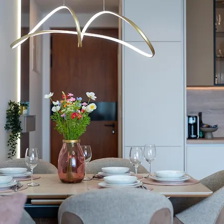 Apartment Royal Oak Beachfront Trogir Seget Vranjica