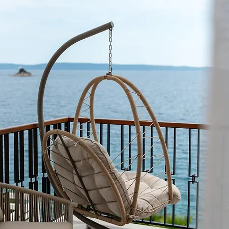 Royal Oak Beachfront Trogir Seget Vranjica